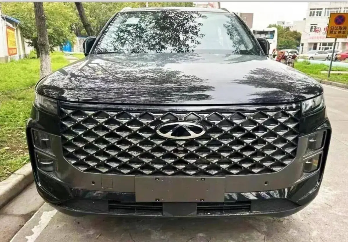 Chery TJ-1: Suv a 13.500€ e 1.200 km di autonomia (7)