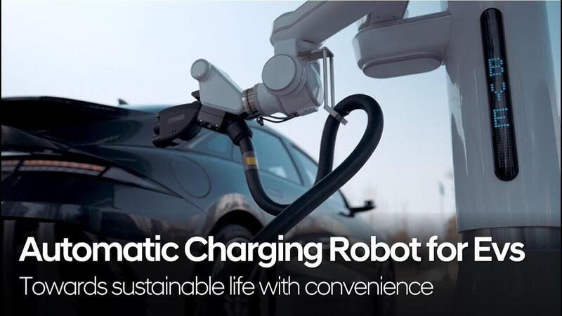 Hyundai e Kia elettriche: arriva il robot che attacca la spina [VIDEO]