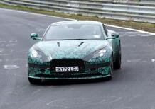 Aston Martin DB12: avvistata al Nürburgring in fase di test [Foto Spia]