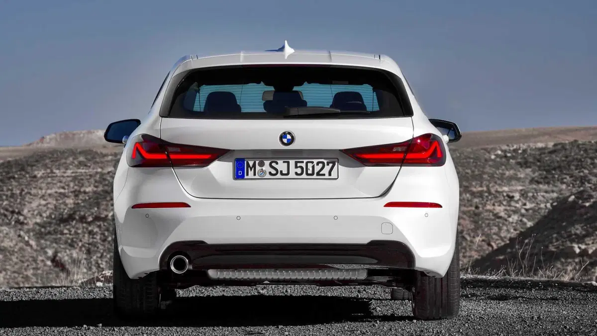 BMW Serie 1 116d 5p. Luxury (9)