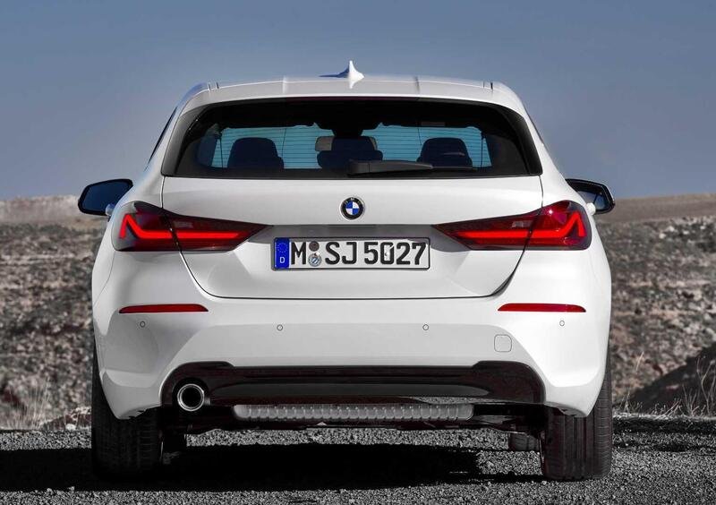 BMW Serie 1 (2019->>) (9)