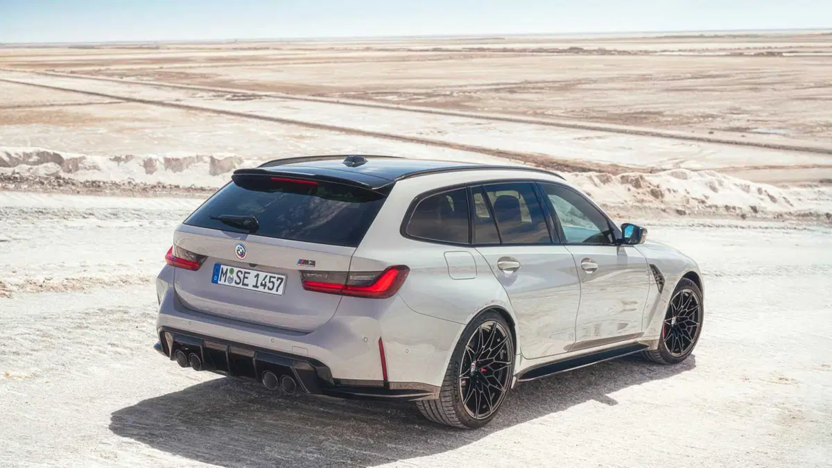 BMW Serie 3 Touring M3  M xDrive Competition (3)