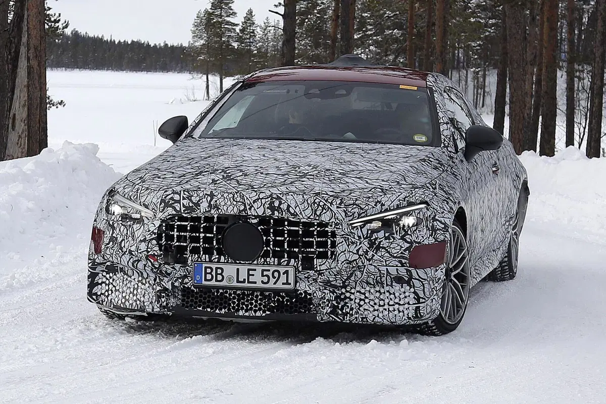 Mercedes AMG CLE 63: elettrificazione? No, grazie