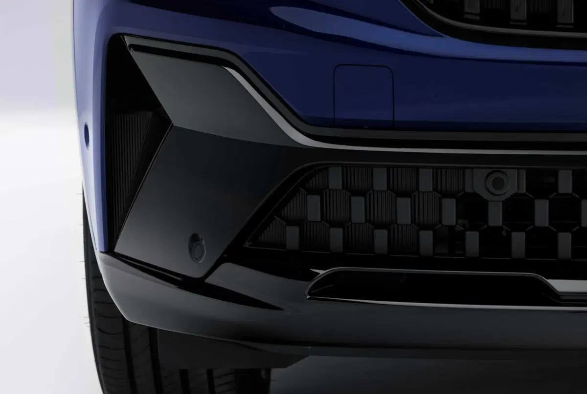 Nuova Renault Espace 2023: finisce l'epopea delle monovolume (5)