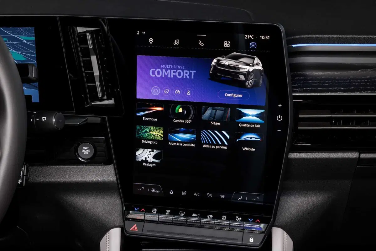 Nuova Renault Espace 2023: finisce l'epopea delle monovolume (26)