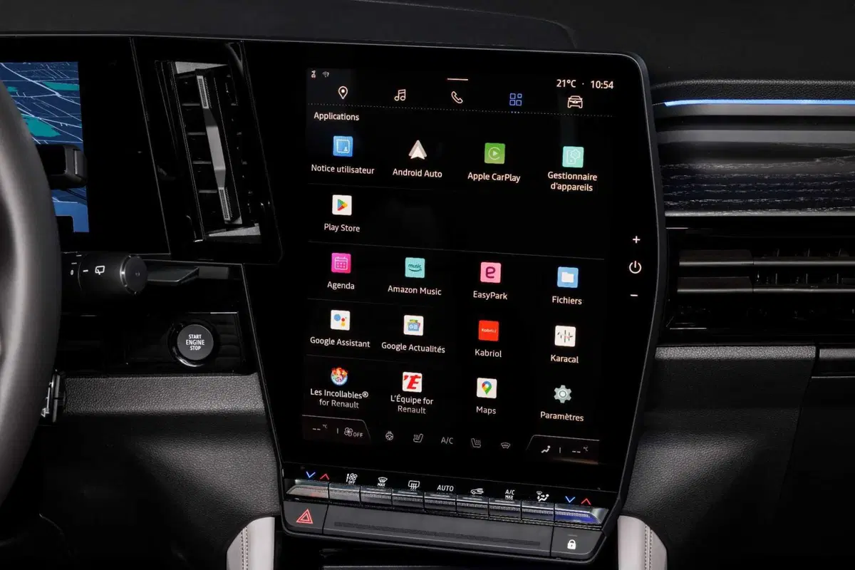 Nuova Renault Espace 2023: finisce l'epopea delle monovolume (28)