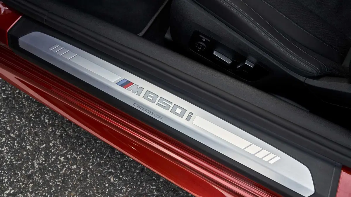 BMW Serie 8 Coupé (2018-25) (17)