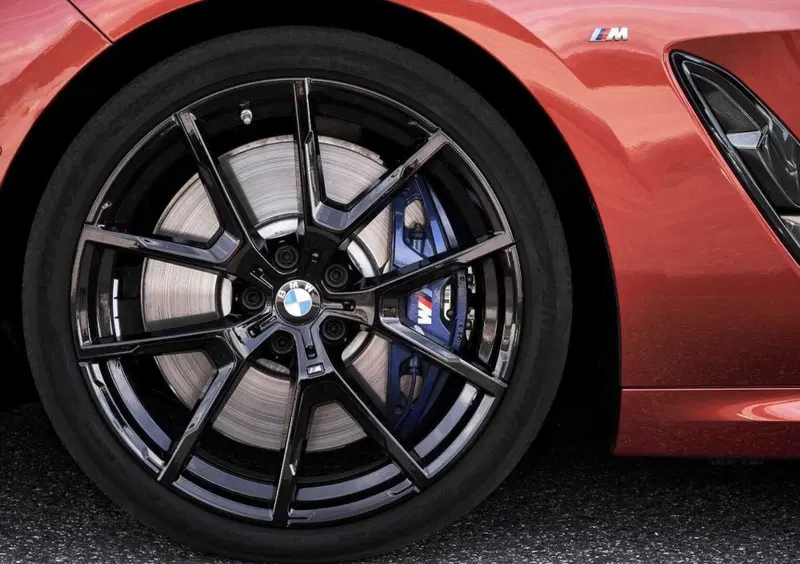 BMW Serie 8 Coupé (2018-25) (14)