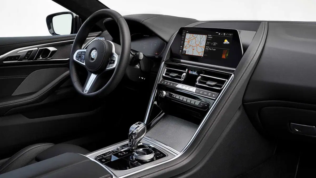 BMW Serie 8 Coupé (2018-25) (9)