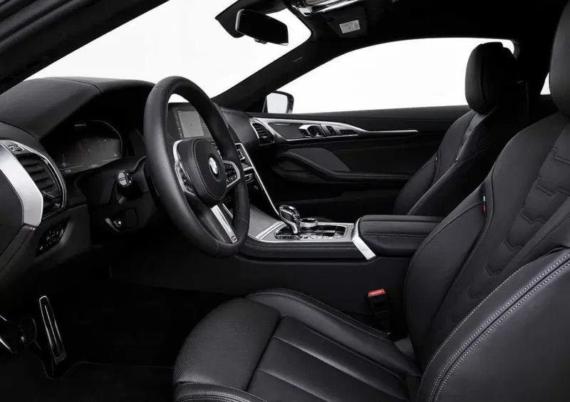 BMW Serie 8 Coupé (2018-25) (10)