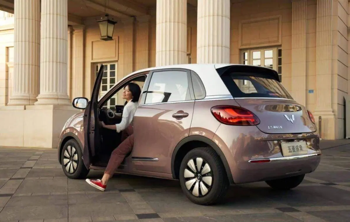 Wuling Bingo: elettrica cittadina da 9.300 euro e 300 km (6)