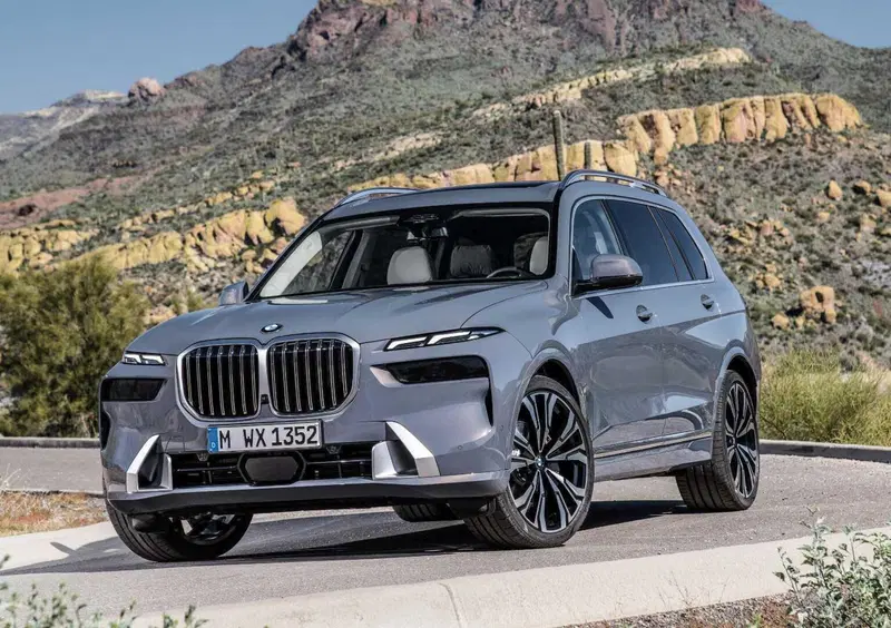 BMW X7 (3)