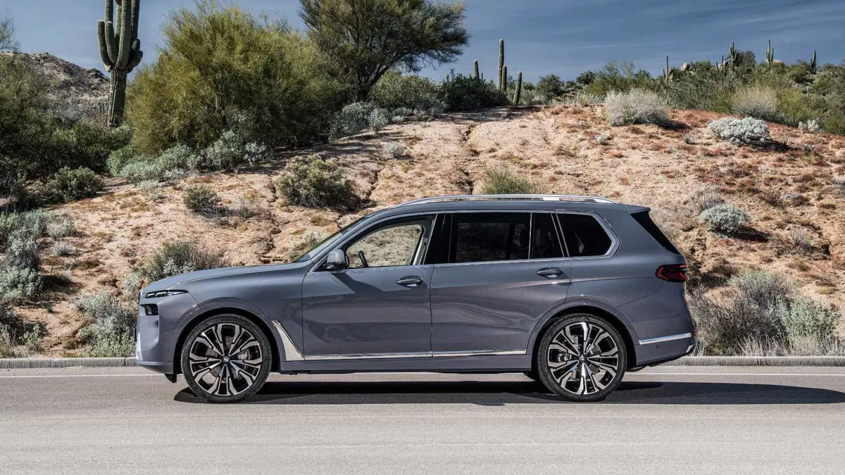 BMW X7 (5)