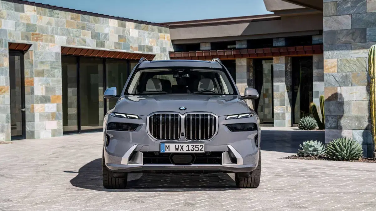 BMW X7 (4)