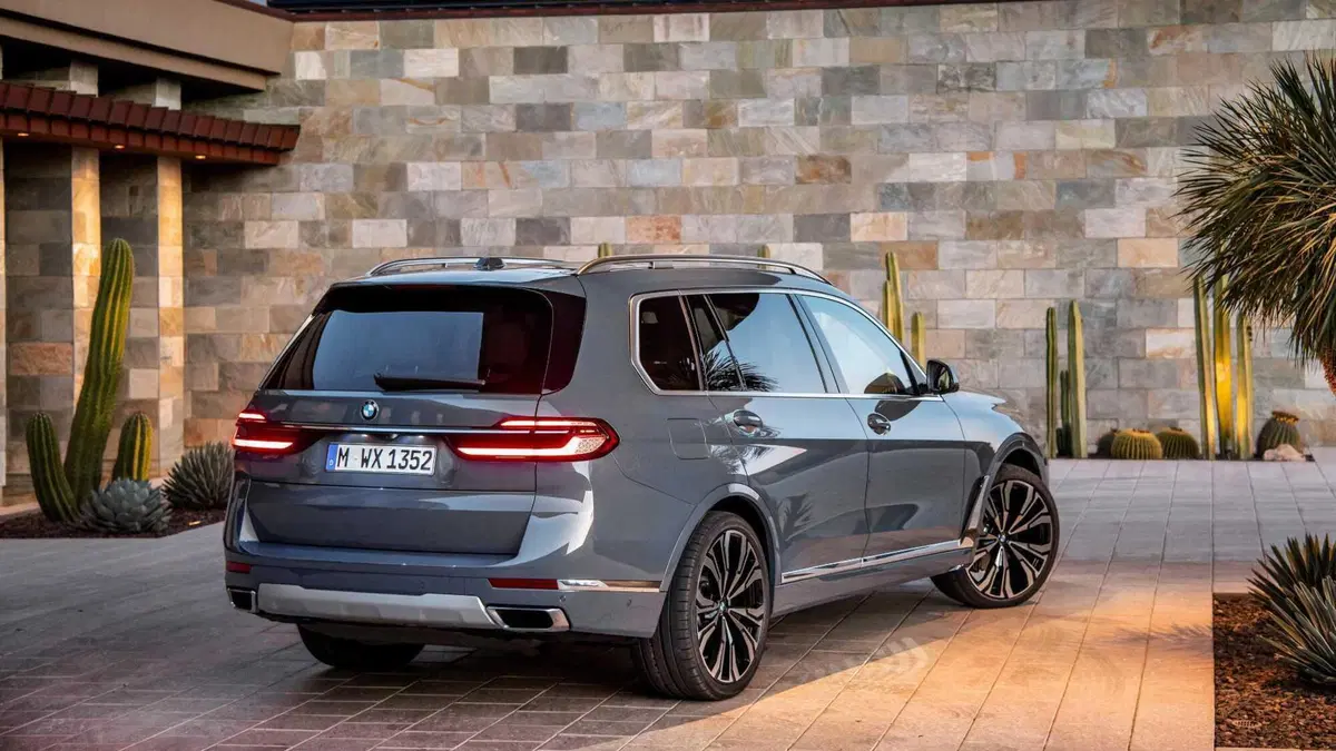 BMW X7 (7)