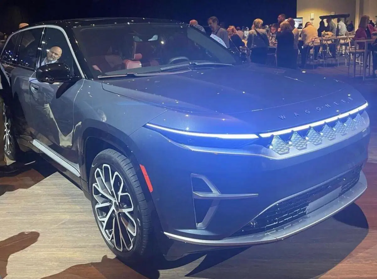Jeep Recon e Wagoneer, pubblicate su Instagram le nuove elettriche
