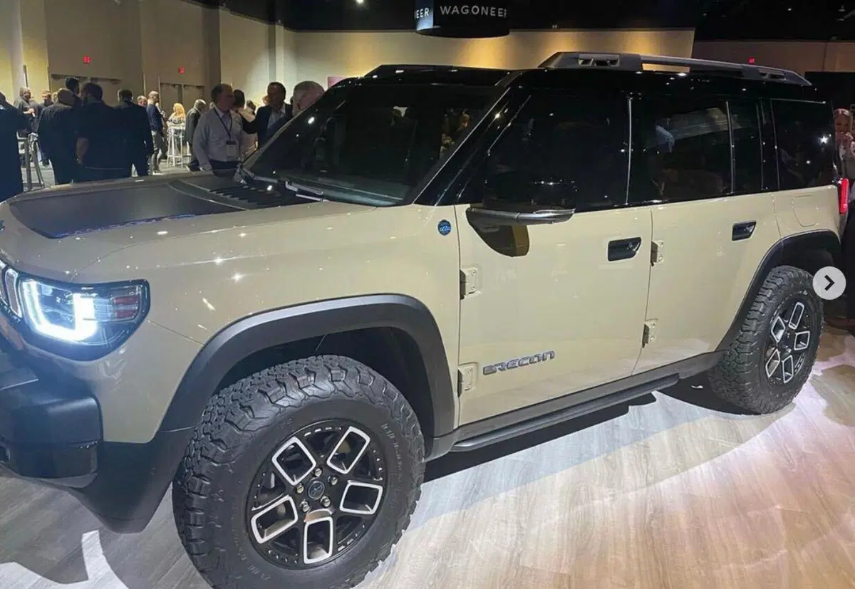 Jeep Recon e Wagoneer, pubblicate su Instagram le nuove elettriche (2)