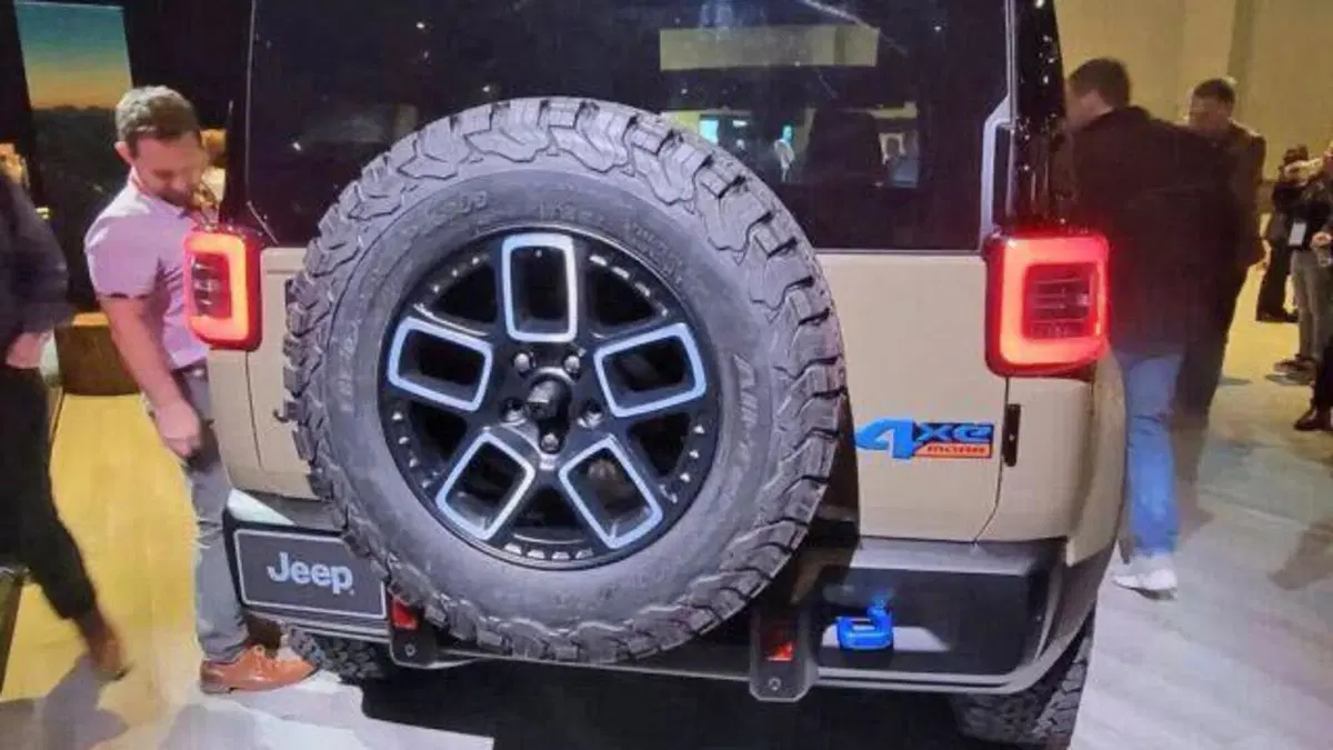 Jeep Recon e Wagoneer, pubblicate su Instagram le nuove elettriche (4)