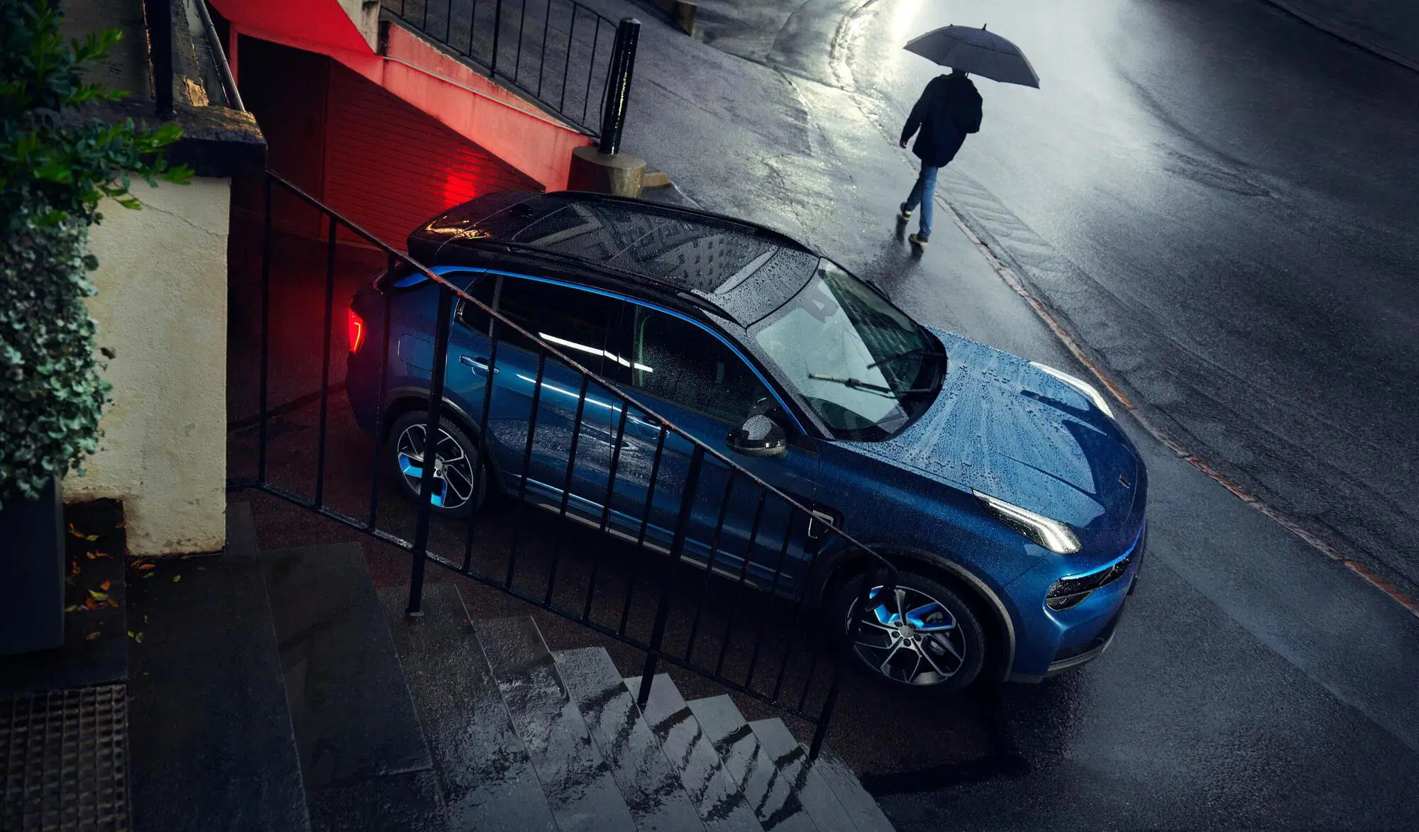 Lynk &amp; Co 01 l'auto in abbonamento, come Netflix