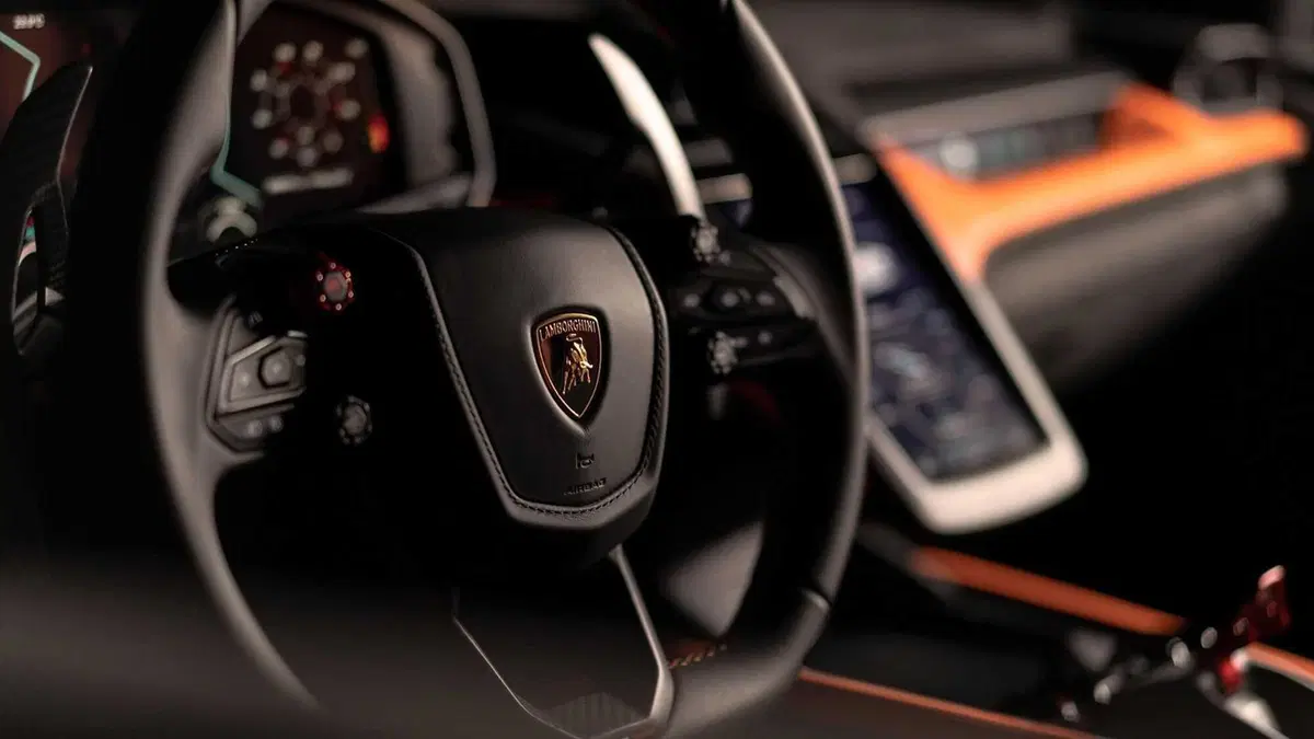 Lamborghini Revuelto è la nuova Aventador, 12 cilindri aspirato e ibrido, più di 1.000 CV (5)
