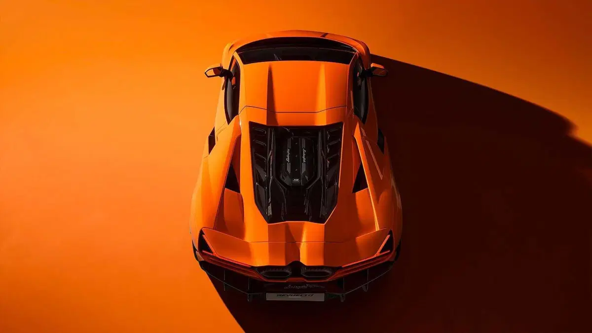 Lamborghini Revuelto è la nuova Aventador, 12 cilindri aspirato e ibrido, più di 1.000 CV (9)