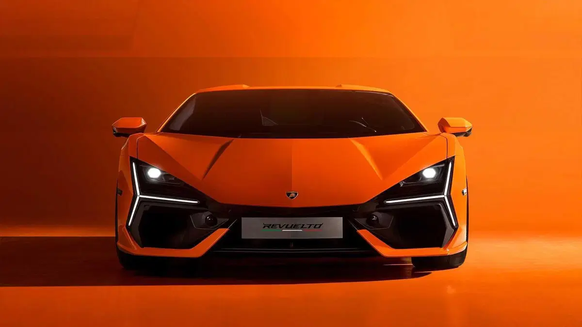 Lamborghini Revuelto è la nuova Aventador, 12 cilindri aspirato e ibrido, più di 1.000 CV (11)