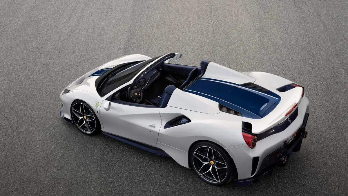 Ferrari 488 Spider (2015-20) (2)