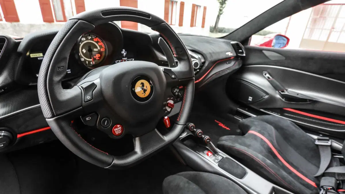 Ferrari 488 Coupé 488 GTB (13)