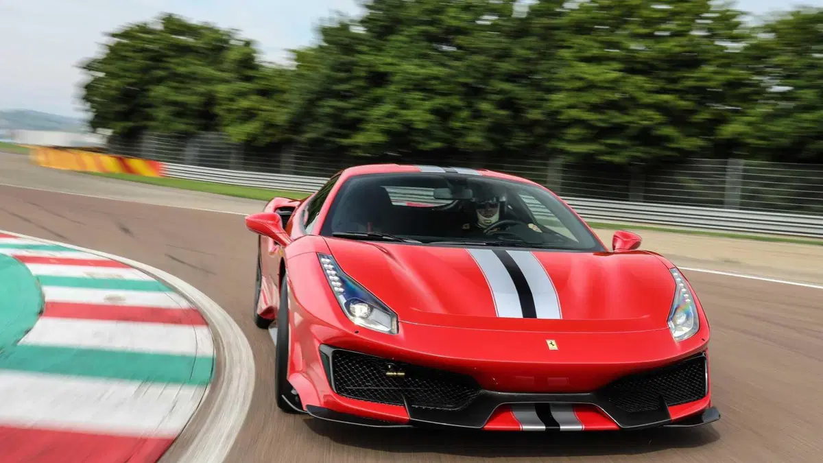 Ferrari 488 Coupé 488 GTB (5)
