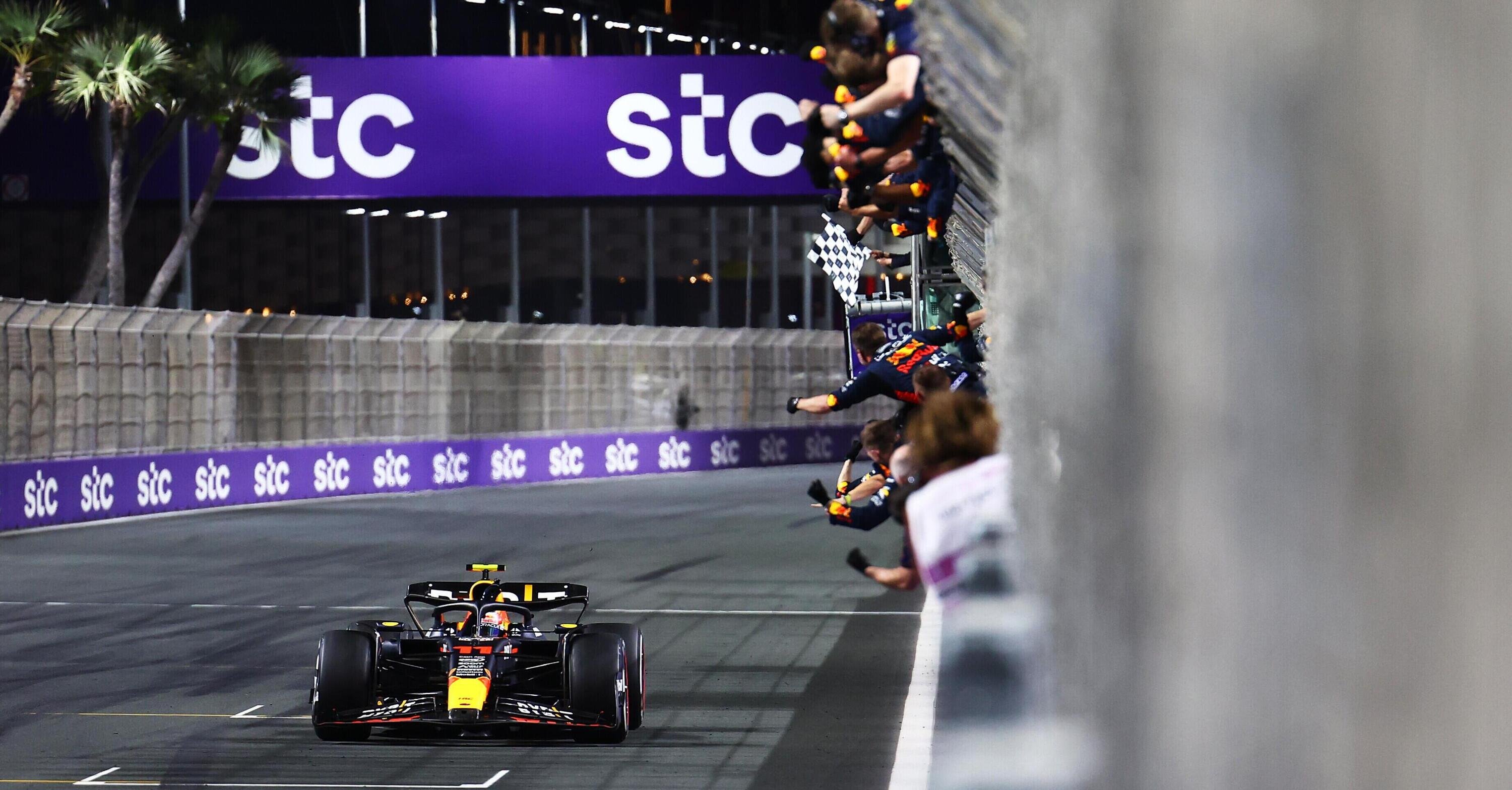 Formula 1: la FIA mette un freno alle celebrazioni dei meccanici al traguardo