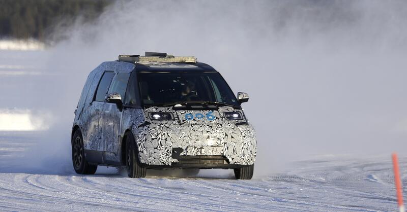 Zeekr Robotaxi: di traverso sulle strade innevate [Foto Spia]