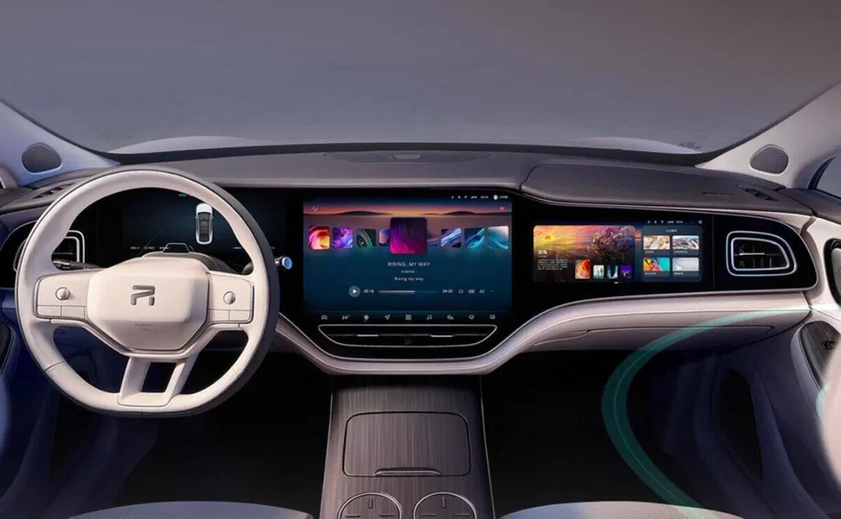 Saic F7, la nuova cinese elettrica con il cambio rapido di batterie (come Nio)  (4)