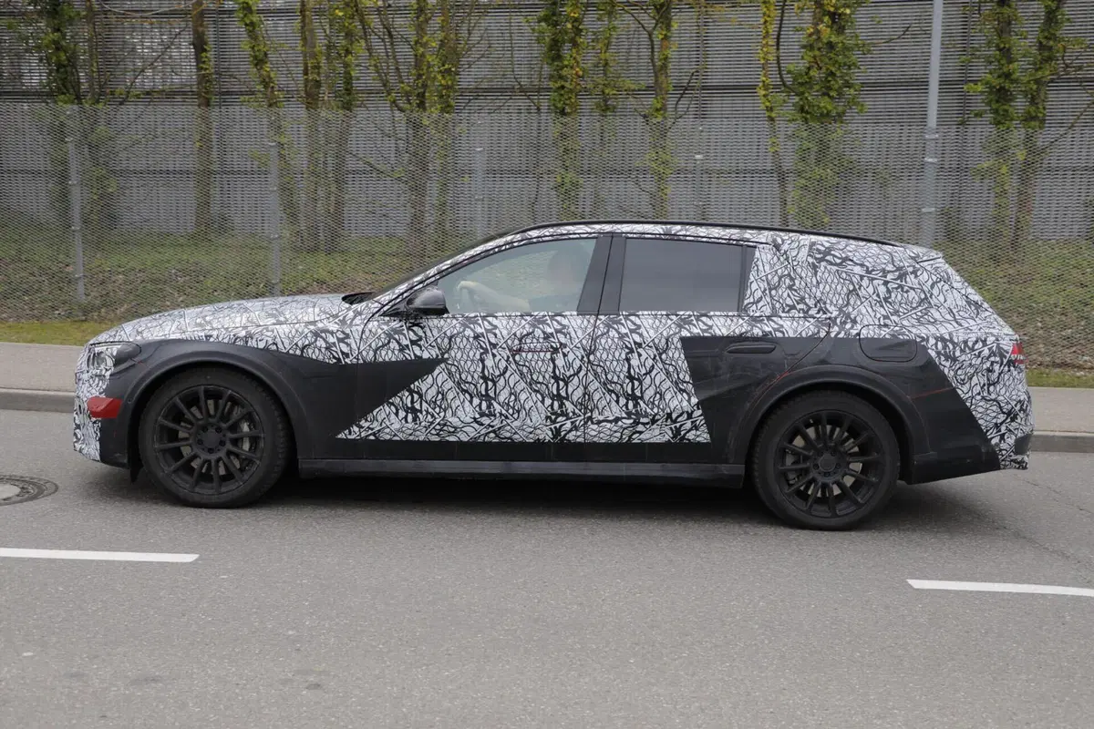 Mercedes Classe E All-Terrain: ecco la nuova generazione [Foto Spia]