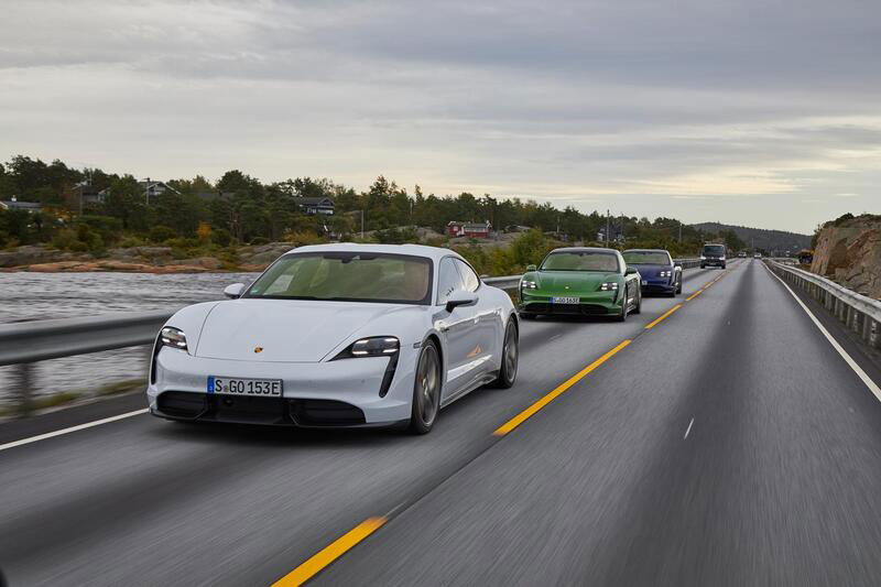 Porsche elettriche: ecco perch&eacute; la loro frenata rigenerativa &egrave; diversa