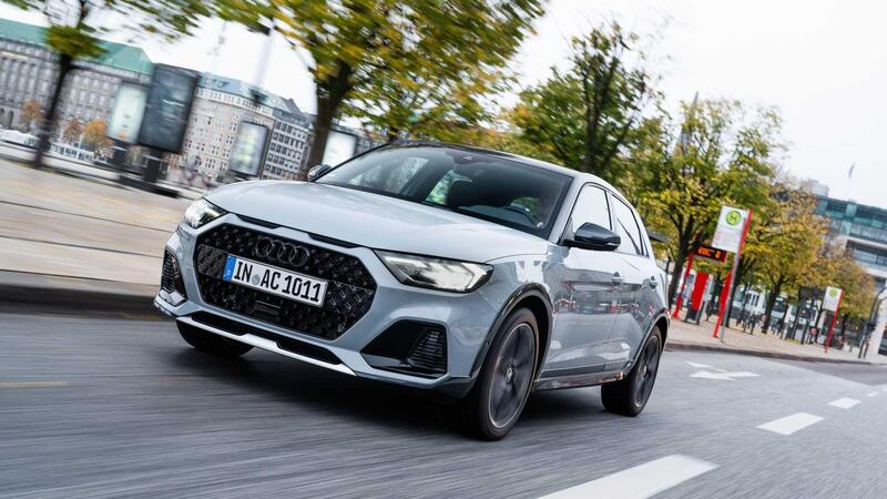 Audi A1 e Q2: migliora la dotazione di serie