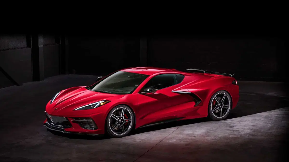 Chevrolet Corvette Stingray Coupé (2021-21) (2)