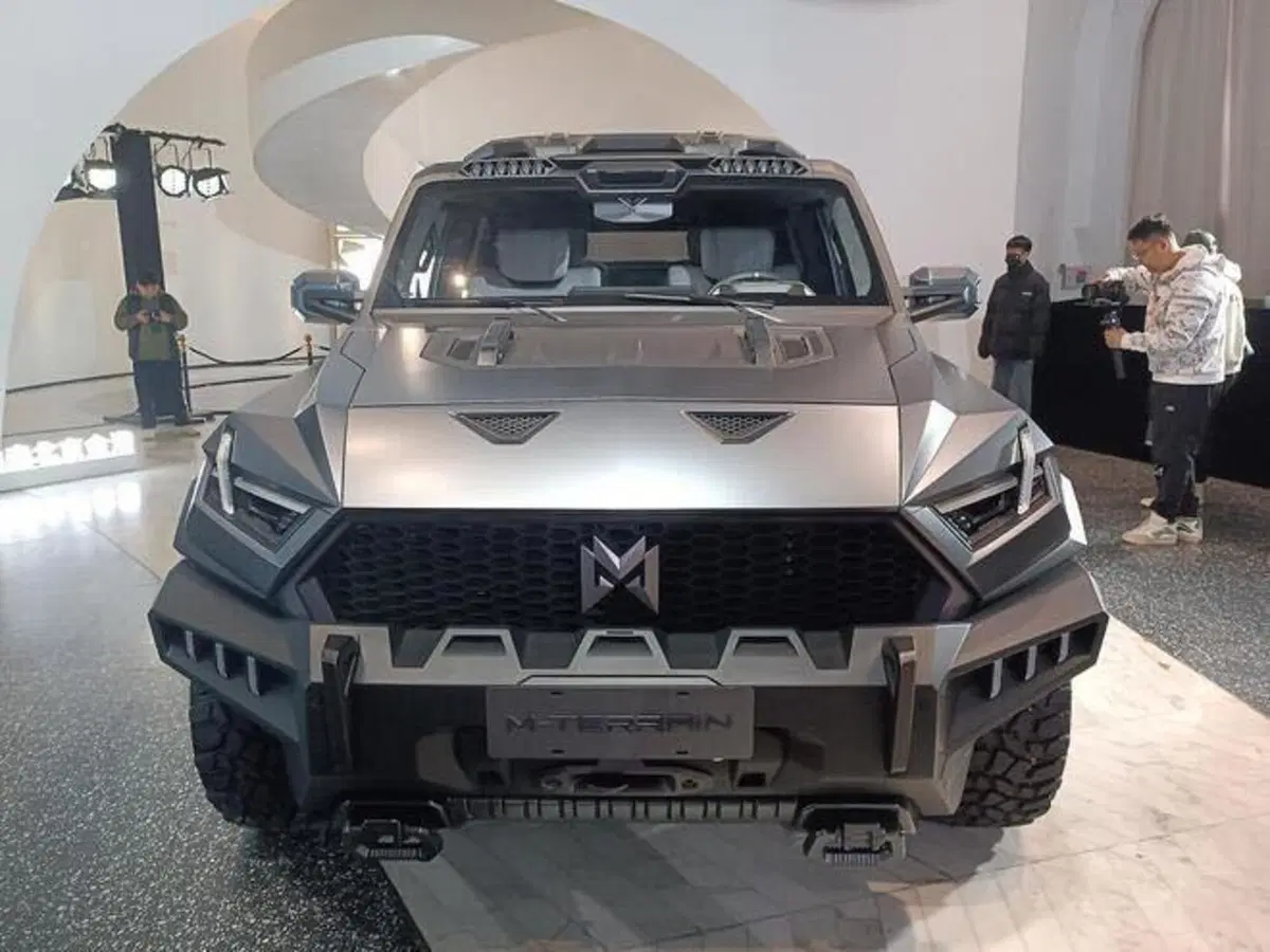 Un altro suv estremo a batterie dalla Cina: Dongfeng Mengshi M-Hero  (4)