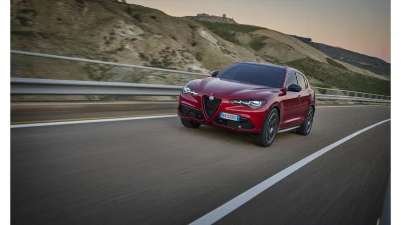 Alfa Romeo effetto Tonale, ma anche Giulia e Stelvio sugli scudi