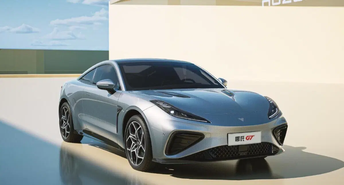 Neta GT: elettrica e sportiva la cinese low cost (ma il prezzo non si sa)  (2)