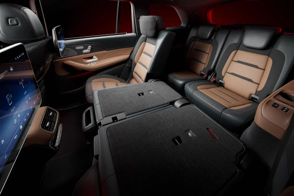 Mercedes GLS 2023: nuovo Facelift e più potenza ai motori (2)