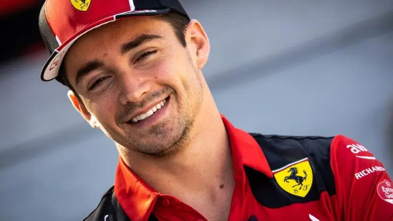 F1, Ferrari. &ldquo;Non citofonate a casa mia&rdquo;: l&rsquo;appello di Leclerc ai fan dopo il leak del suo indirizzo