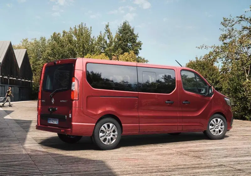 Renault Trucks Trafic (2023-->>) (7)