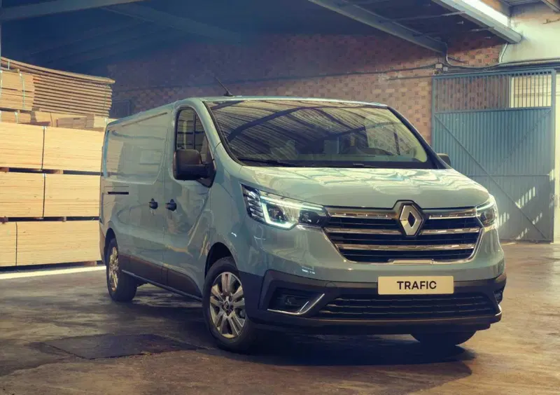 Renault Trucks Trafic Furgone (2023-->>) (2)