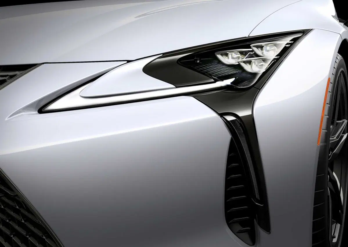 La coupé LC, il top delle Lexus si rinnova per il 2024 (2)
