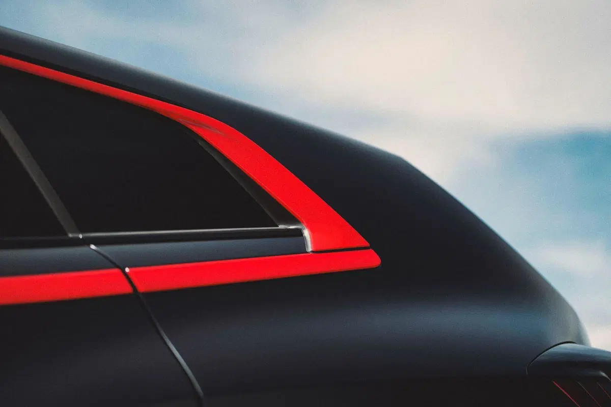 BMW XM Label Red: 500 esemplari ad alto tasso di insolenza (9)