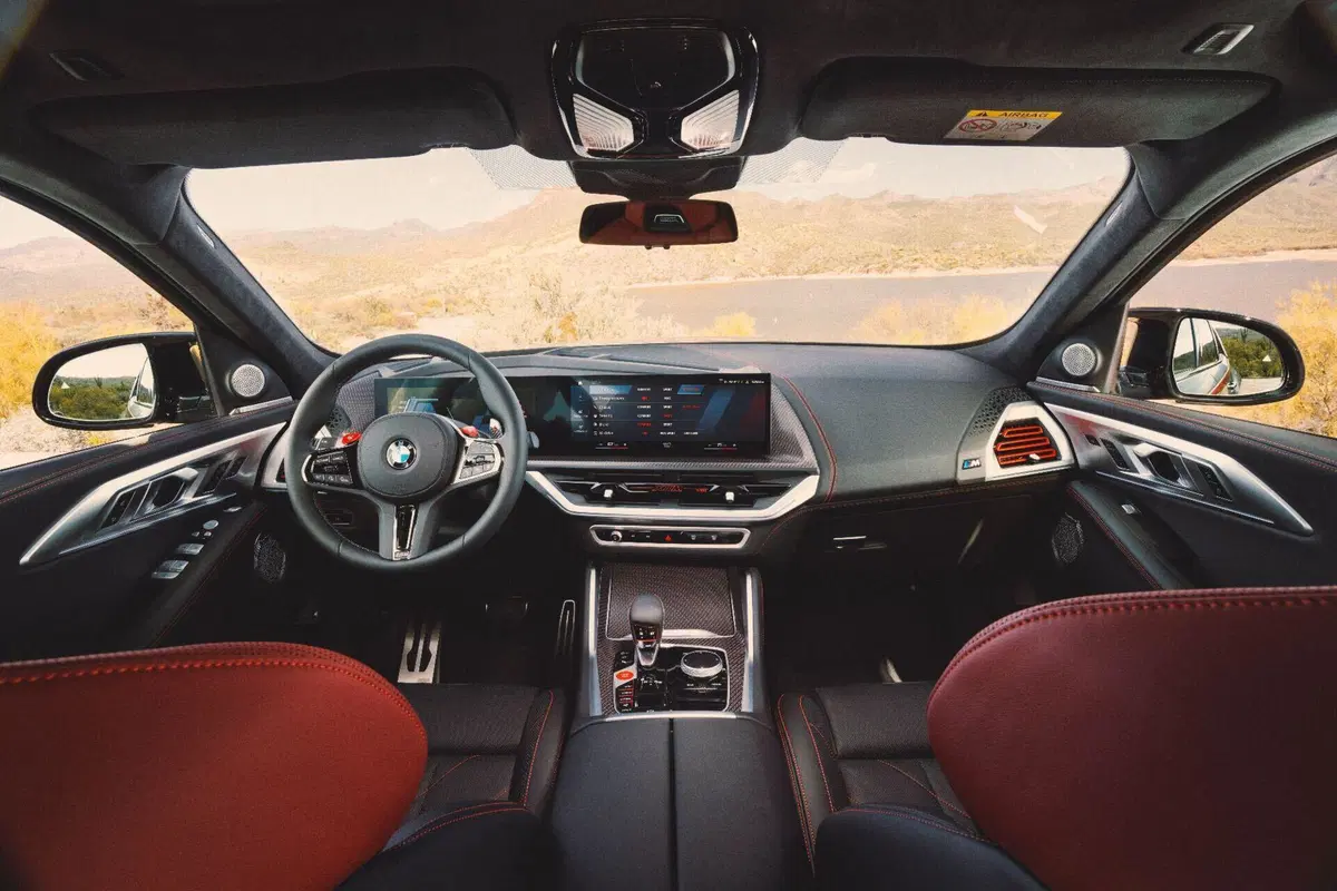 BMW XM Label Red: 500 esemplari ad alto tasso di insolenza (15)