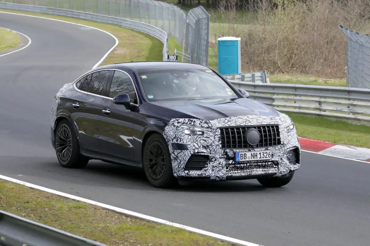 Mercedes AMG GLC 63, la nuova Coupé è in arrivo [Foto Spia] (10)