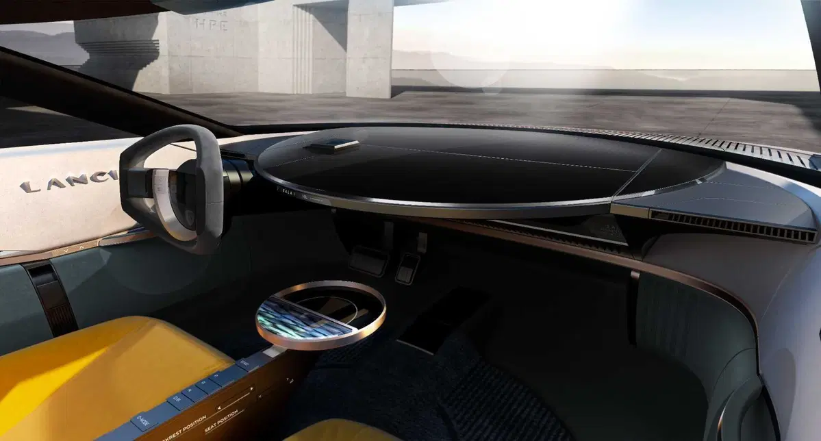 Lancia PU+RA HPE: la concept tri-generazionale (18)