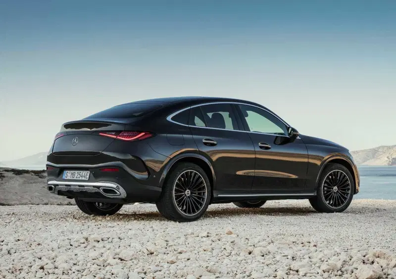 Mercedes-Benz GLC Coupé (2023-->>) (3)