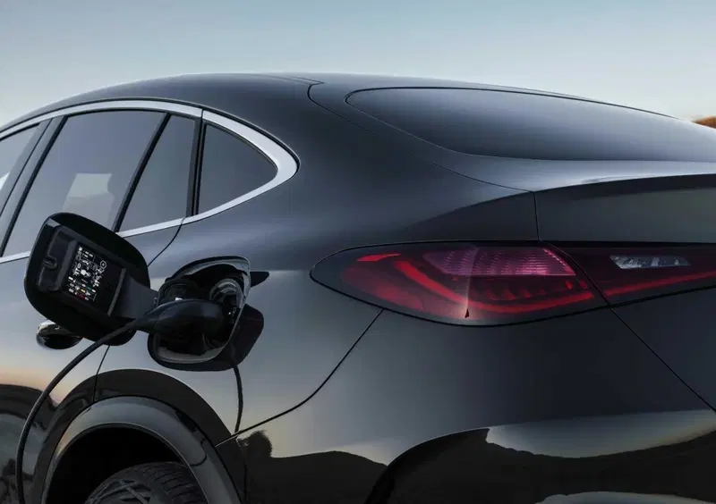 Mercedes-Benz GLC Coupé (2023-->>) (14)